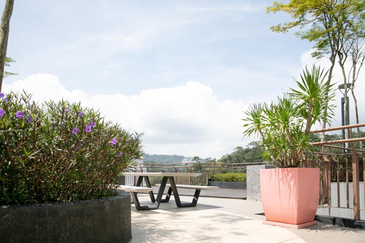 Urban Loft@Midhill Genting Apartment Genting Highlands Exterior photo